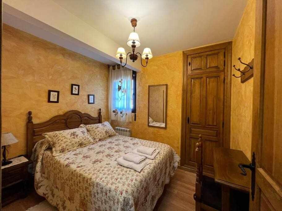 El Sobrao De Gredos Farm stay Navarredonda de Gredos